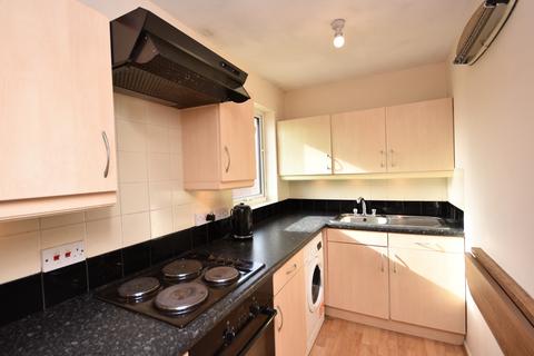 Studio to rent, Aylesbury HP20