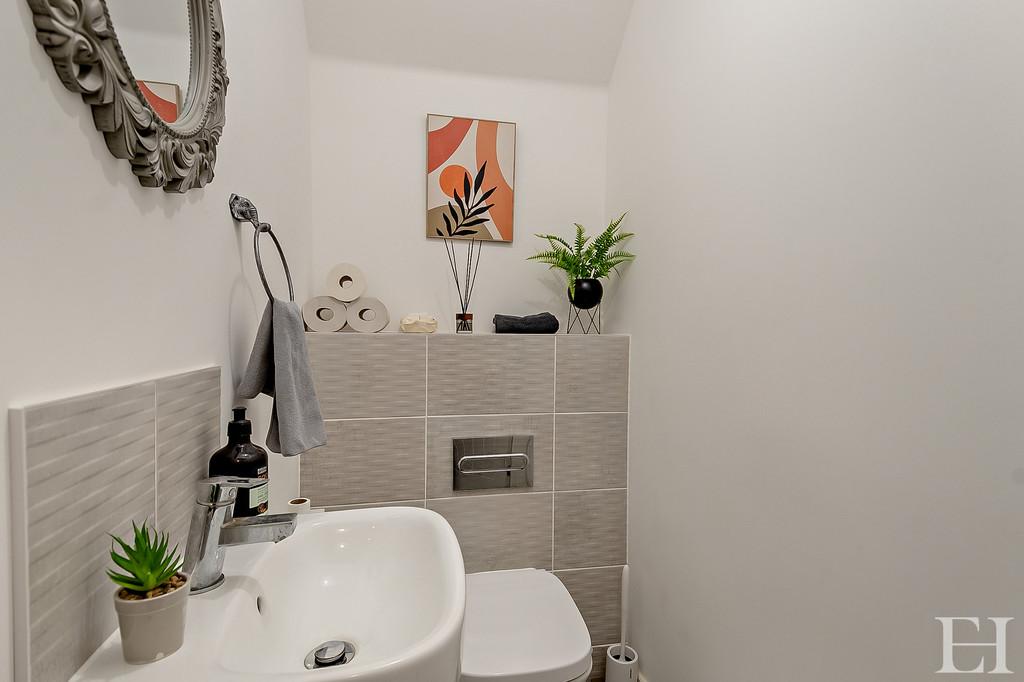 8636418-interior13 WM-800