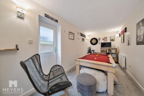 56 Forest Edge Road, Wareham, BH20 7BX