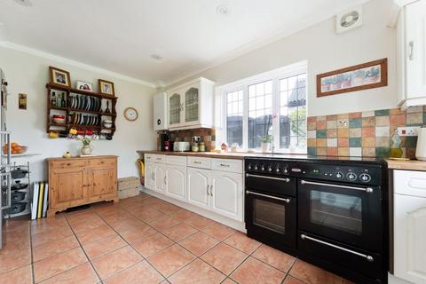 5 bedroom detached house for sale, New Road, Ferndown BH22