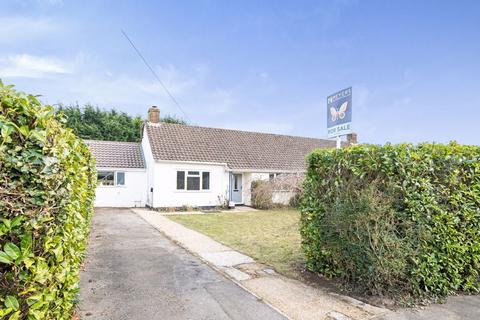 2 bedroom bungalow for sale, Barns Road, Ferndown BH22