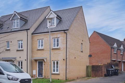 3 bedroom end of terrace house for sale, Fishers Mead, Long Ashton