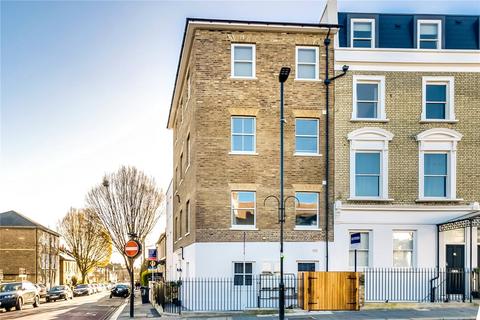 2 bedroom apartment for sale, London W3