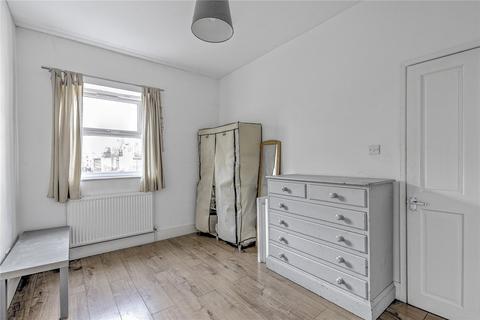 2 bedroom apartment to rent, London W14