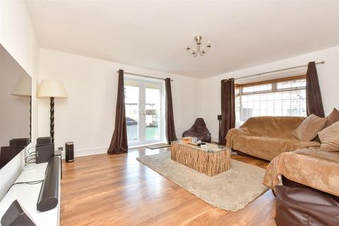 4 bedroom detached house for sale, Kings Drive, Gravesend, Kent