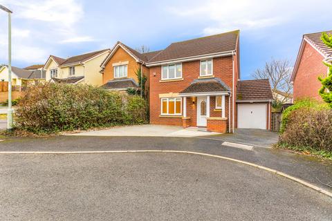 4 bedroom detached house for sale, Foxglove Close, Barnstaple EX32