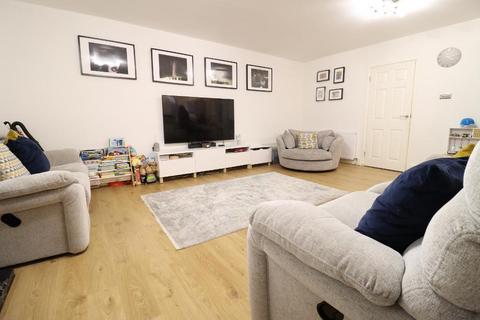 2 bedroom apartment for sale, Edgware HA8