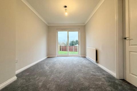 3 bedroom detached house for sale, Launton Close, Luton, Bedfordshire, LU3 4BF