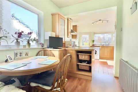 12 Dovedale Road, Wirral, CH47 3AW