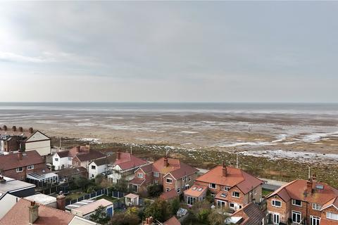 12 Dovedale Road, Wirral, CH47 3AW