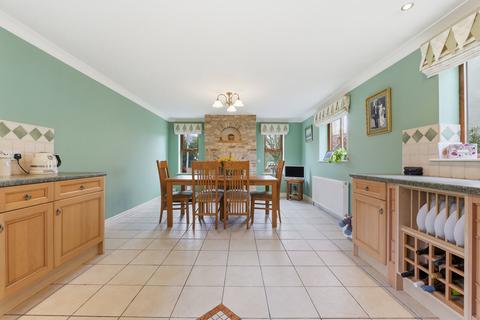 undefined, The Green, Lincoln LN1