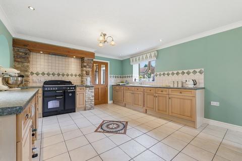 undefined, The Green, Lincoln LN1