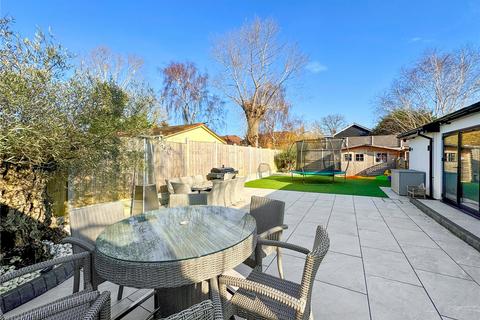 4 bedroom bungalow for sale, London Road, West Kingsdown, Sevenoaks, Kent, TN15