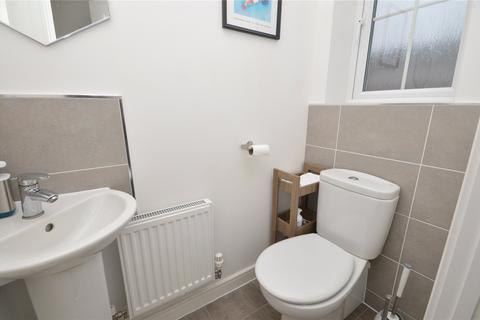 2 bedroom semi-detached house for sale, Woodlands Grove, Leeds, West Yorkshire