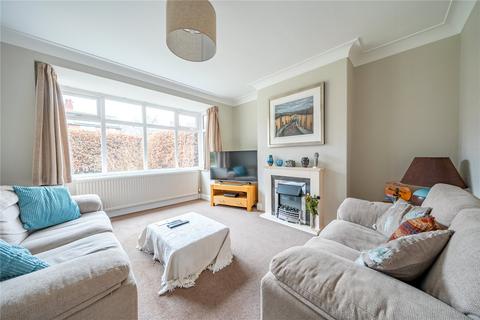 3 bedroom semi-detached house for sale, Stainburn Crescent, Leeds, West Yorkshire