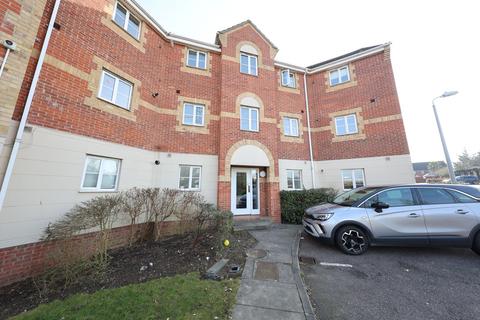 2 bedroom flat to rent, Galleon Road, Chafford Hundred