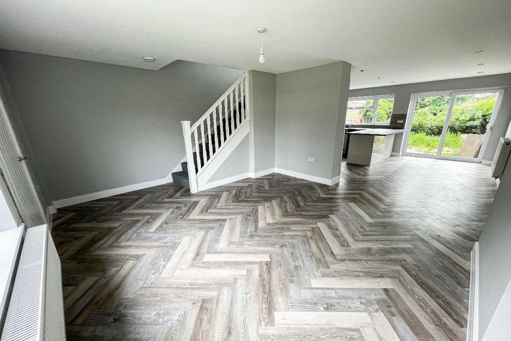 Open Plan Living/Dining/Kitchen