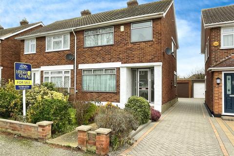 49 Hedingham Road, Hornchurch, RM11 3QH
