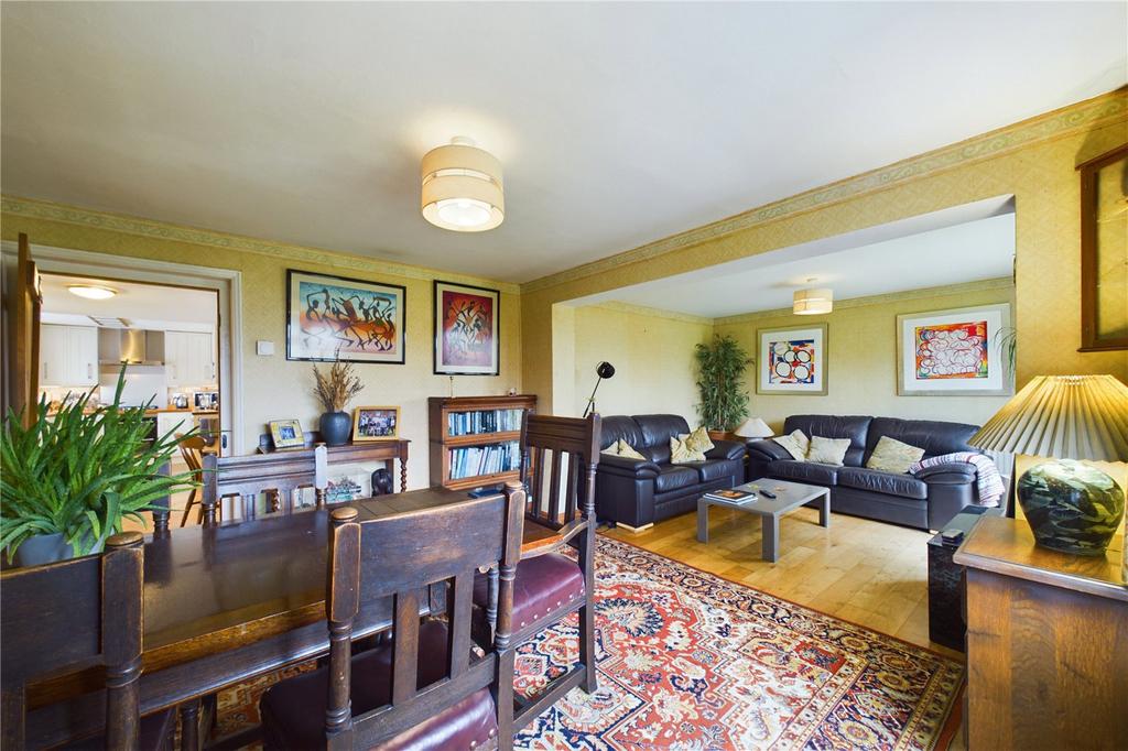 Living/Dining Room