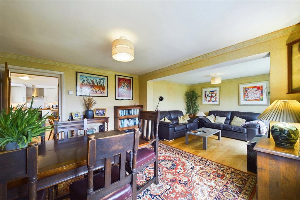 Living/Dining Room