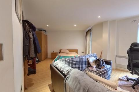 1 bedroom flat for sale, Taylorson Street South, Salford M5