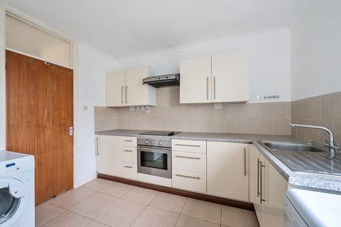 3 bedroom apartment for sale, Shooters Hill, Reading RG8