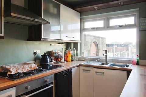 3 bedroom semi-detached house for sale, Main Street, Leeds LS15