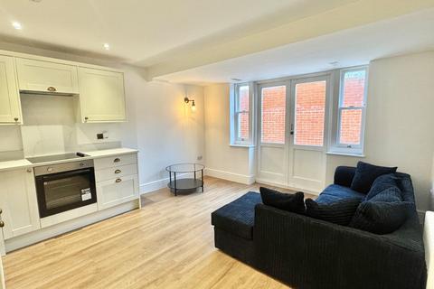 1 bedroom apartment for sale, The Bayle, Kent CT20