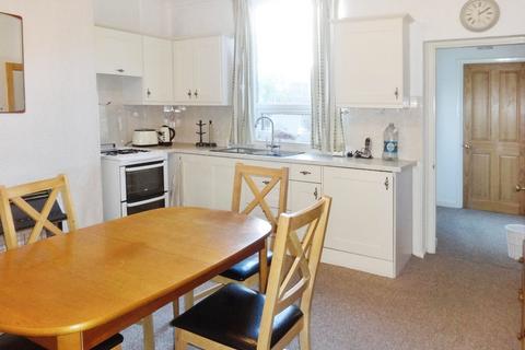 2 bedroom terraced house to rent, Marsland Terrace, West Yorkshire WF1