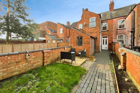 322 Narborough Road, Leicester, LE3 2AR