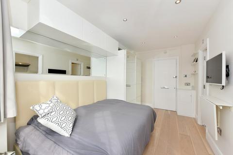 Studio to rent, Sloane Avenue, Chelsea, SW3