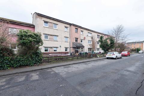 3 bedroom flat for sale, West Pilton Avenue, Edinburgh EH4