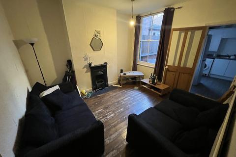 Nottingham NG7