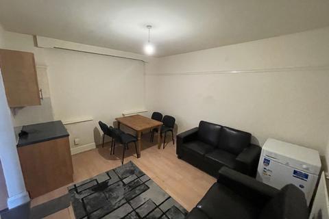 4 bedroom house to rent, Nottingham NG7