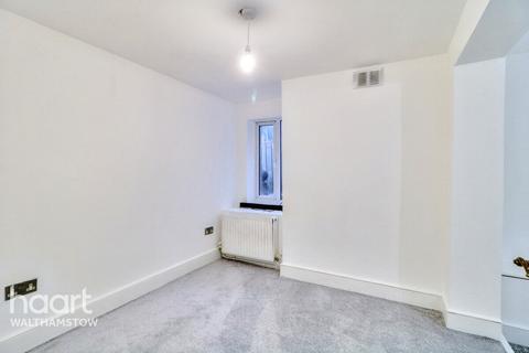 1 bedroom maisonette for sale, Station Road, Walthamstow