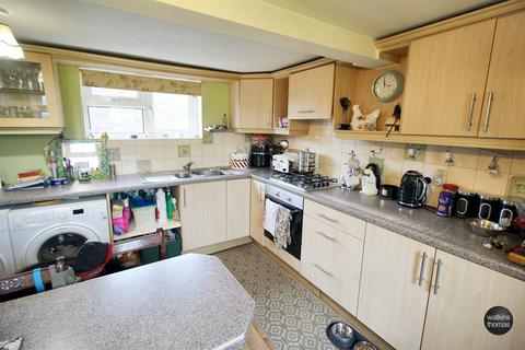 4 bedroom house for sale, The Grove, Shobdon, Leominster, HR6