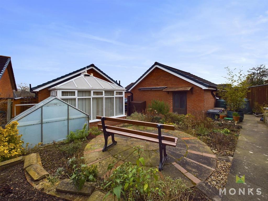 CAM01420 G0-PR0567-STILL011.jpg