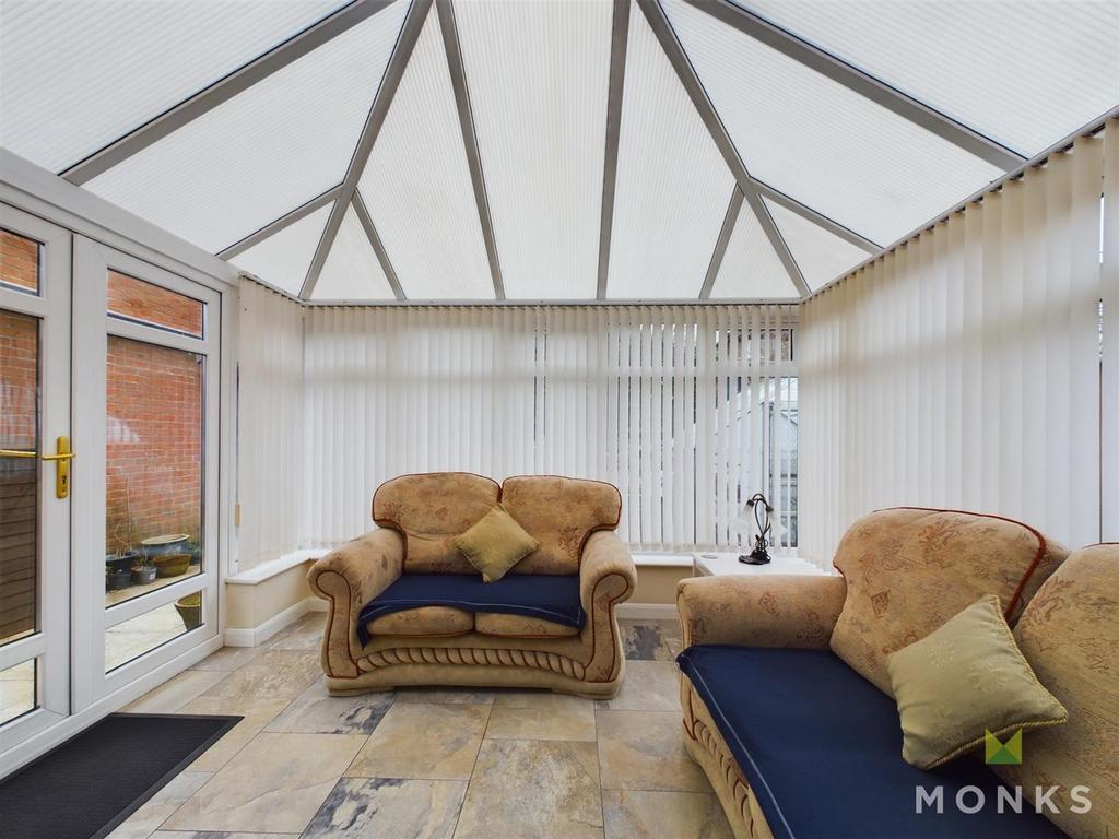 CAM01420 G0-PR0567-STILL003.jpg