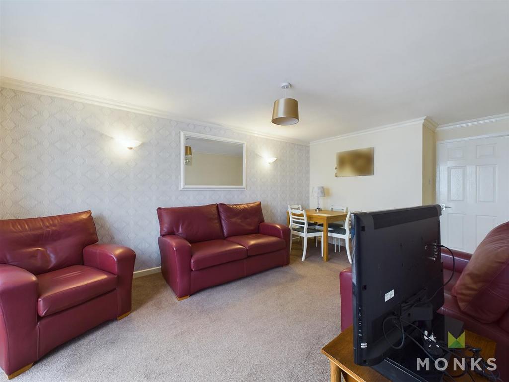 CAM01420 G0-PR0567-STILL001.jpg