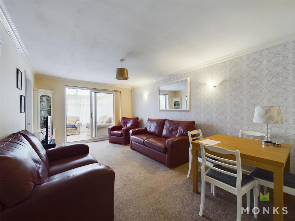 CAM01420 G0-PR0567-STILL002.jpg