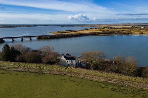 undefined, Ravenglass CA18