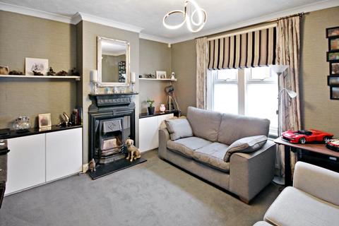 23 Chequer Road, East Grinstead, RH19 3BW
