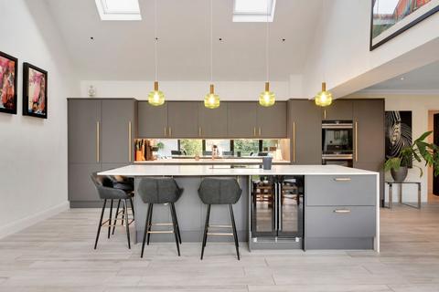 6 Ryders, Langton Green, Tunbridge Wells, TN3 0DX