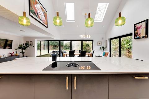 6 Ryders, Langton Green, Tunbridge Wells, TN3 0DX