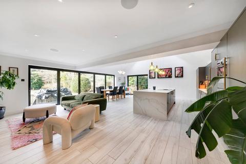 6 Ryders, Langton Green, Tunbridge Wells, TN3 0DX