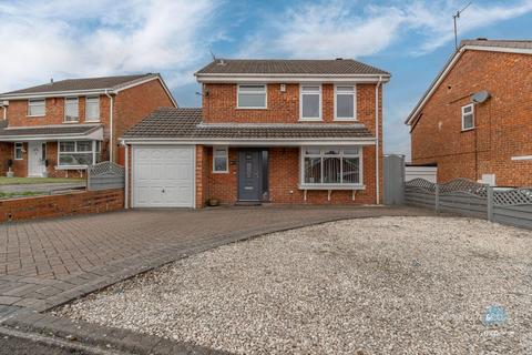 3 bedroom detached house for sale, Sandringham Way, Brierley Hill DY5