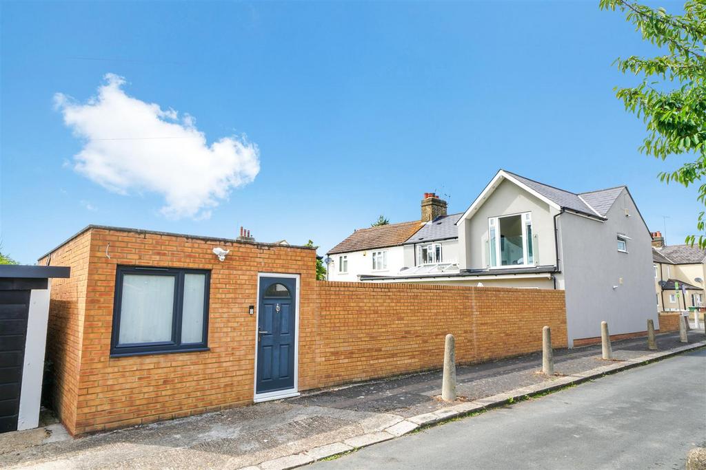 42 Sinclair Road - czt13 AZg Qtx W4 OGw NFEy.jpg