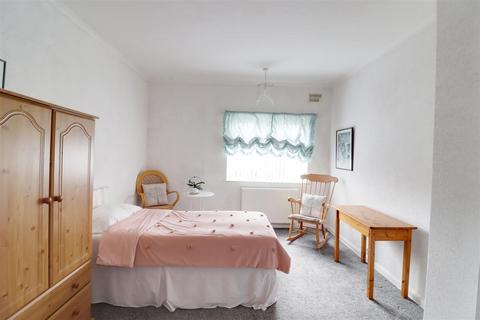 33 Boothferry Road, Hessle, HU13 9AZ