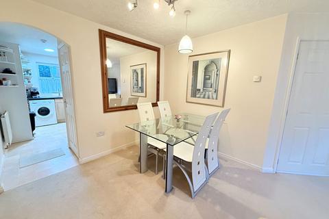 2 bedroom apartment for sale, New Road, Solihull