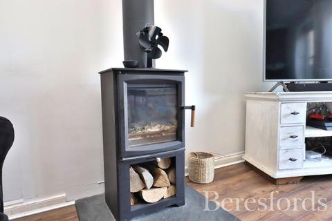 9 Robert Close, Chelmsford, CM2 6FJ